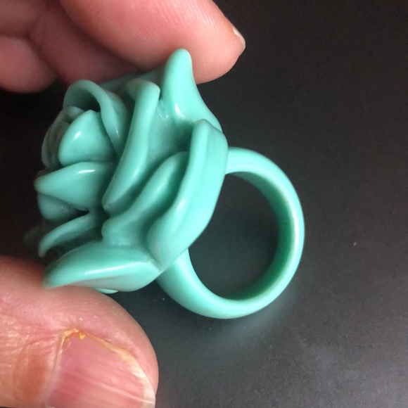 🇺🇸Large rose statement ring - Picture 3 of 4